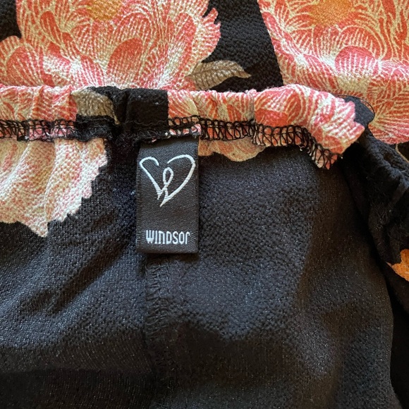 Windsor Black Orange and Purple Maxi Dress - Picture 13 of 16